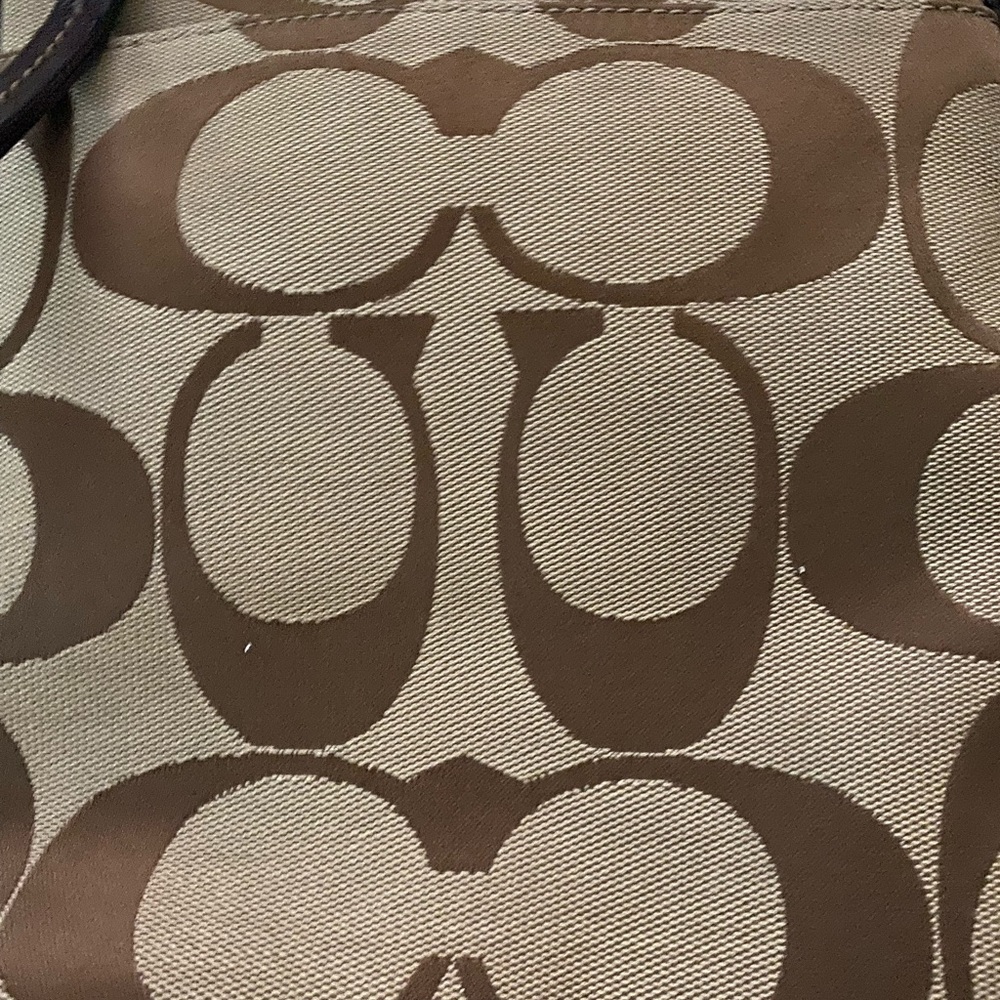 Coach Signature Brown Crossbody Swingpack Messenger - Picture 5 of 6